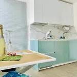 Amber - Fresh Apartment