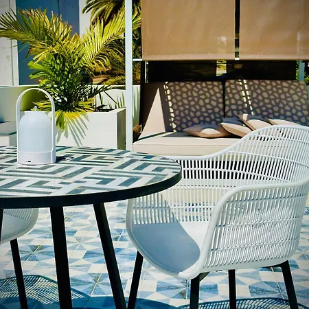 Amber - Fresh Morro Jable (Fuerteventura)